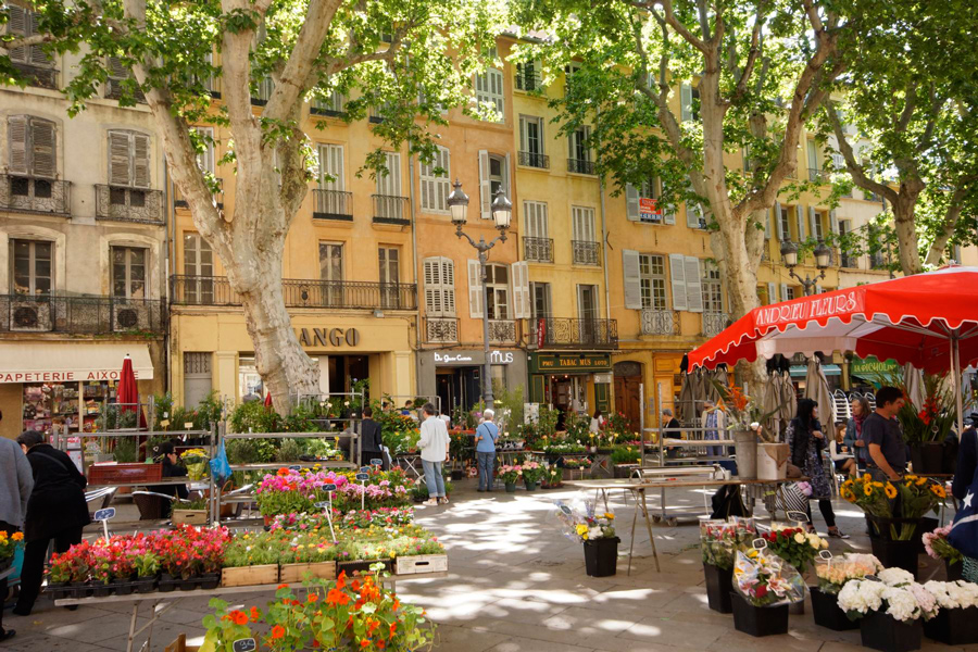 Markttag in Aix en Provence