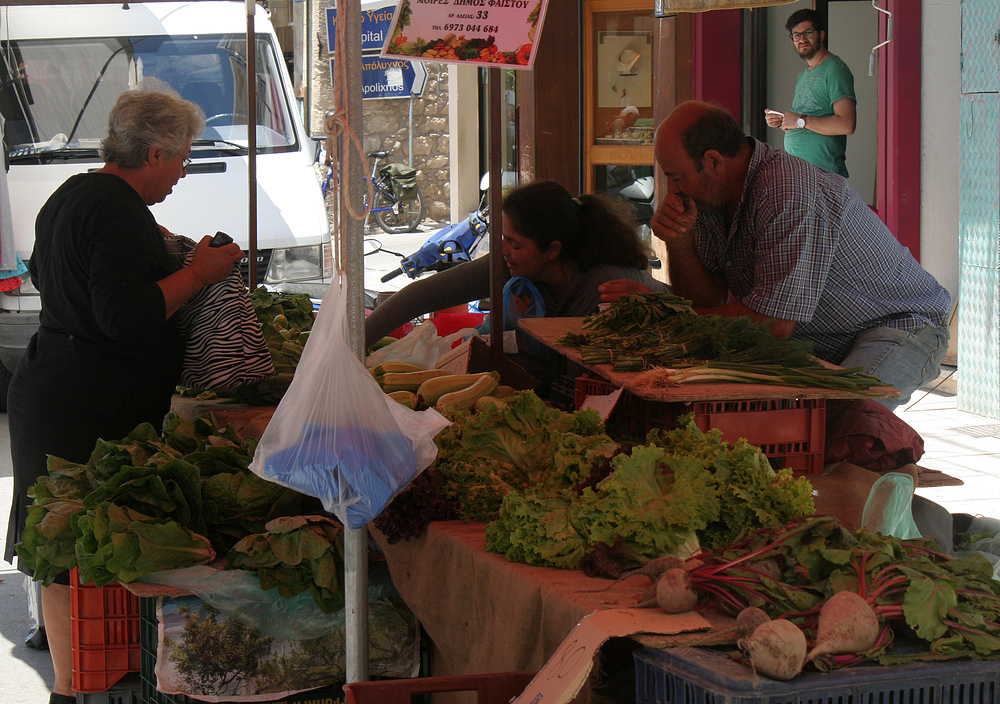 Markttag in Mires (2)