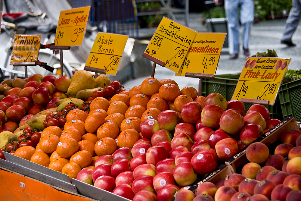 Markttag - Obst und Gemüse aus heimischem Anbau ...