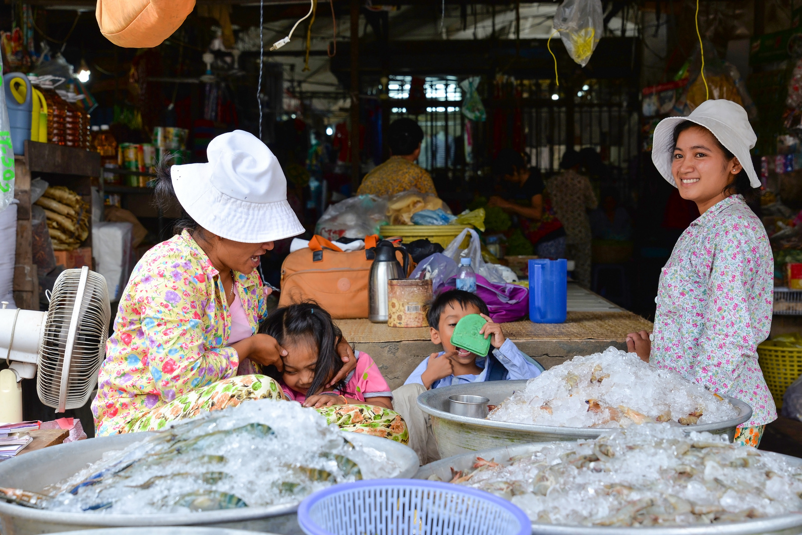 Markttreiben in Battambang 01