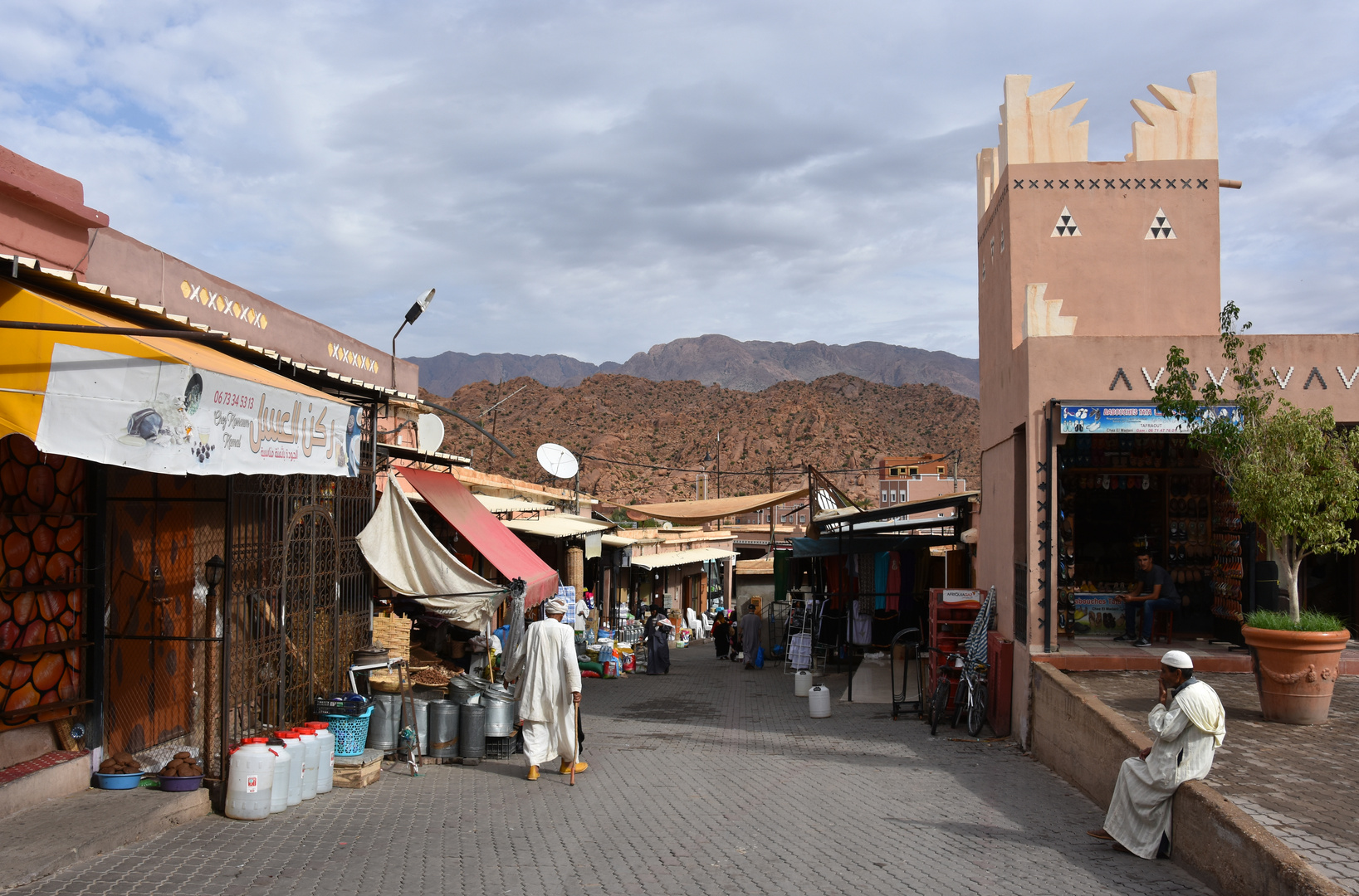 Markttreiben in Tafraoute im Süden von Marokko