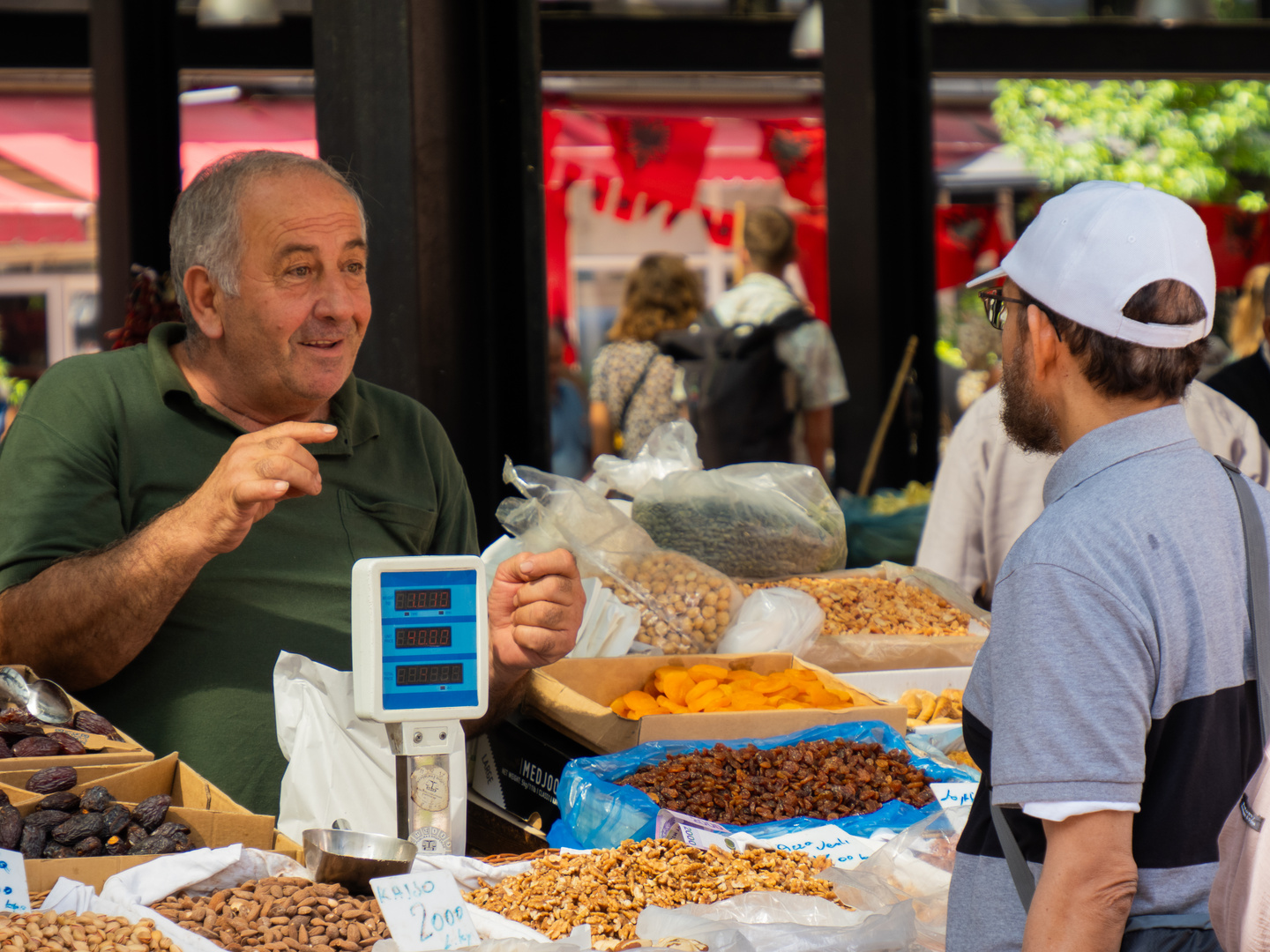 Markttreiben in Tirana