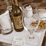 Markusplatz: Bier + Espresso - 20 €, stimmt so!