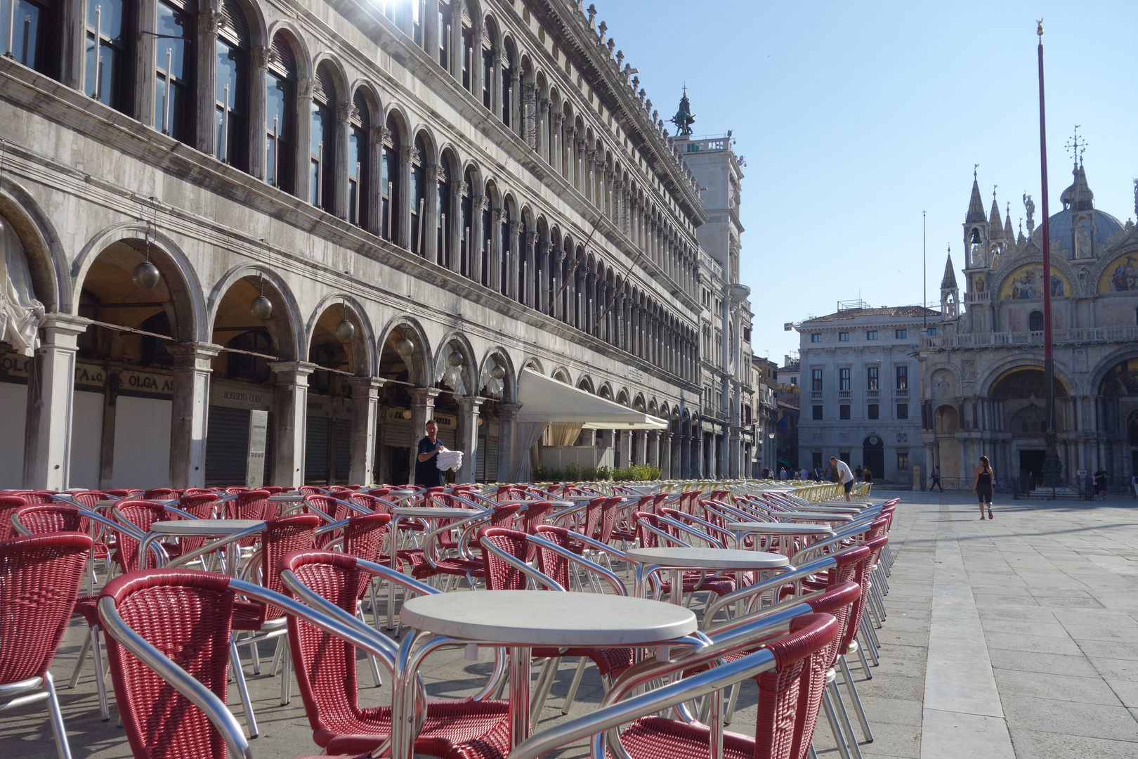 Markusplatz Venedig - vor dem großen Ansturm...