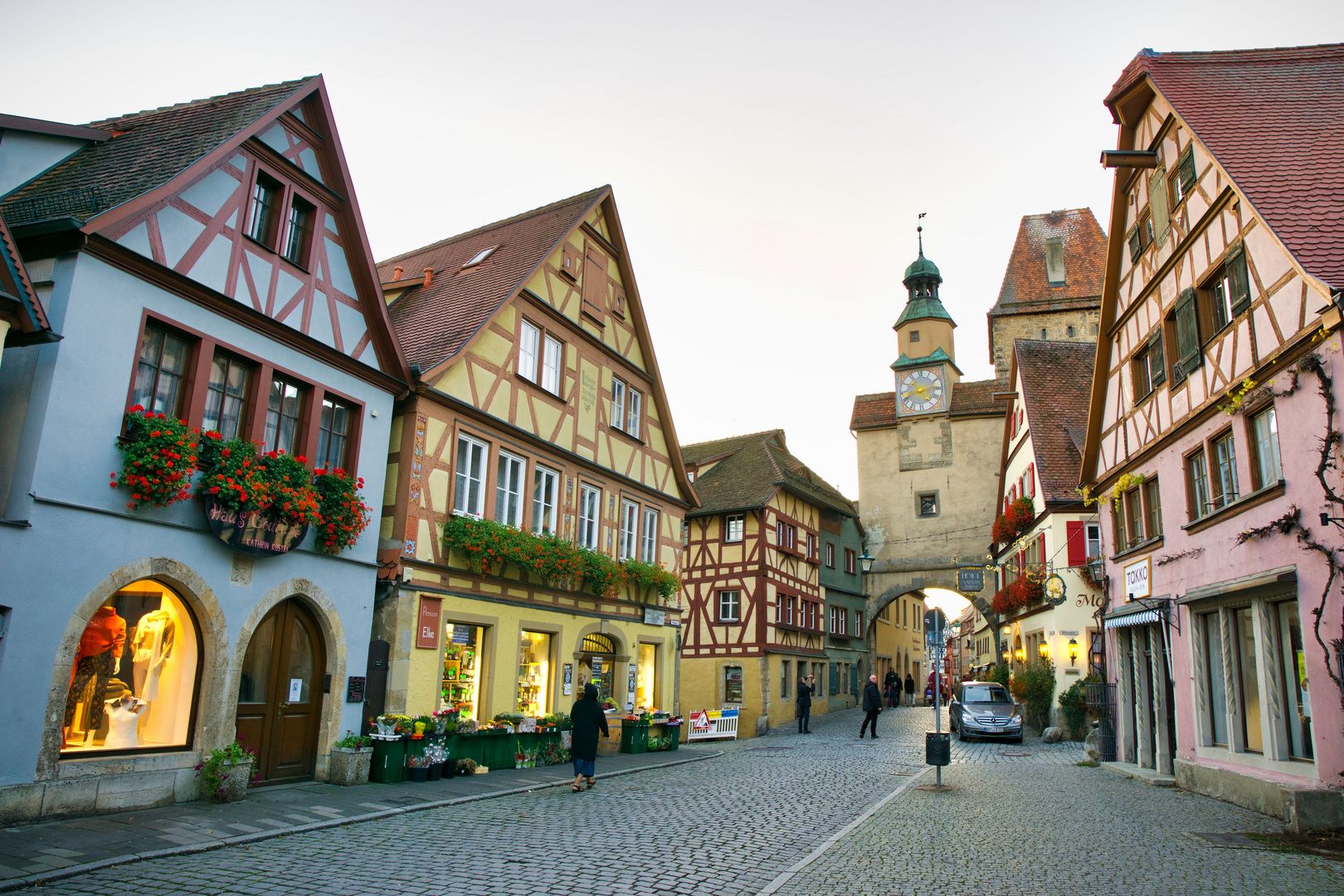 Markusturm und Röderbogen in Rothenburg ob der Tauber.