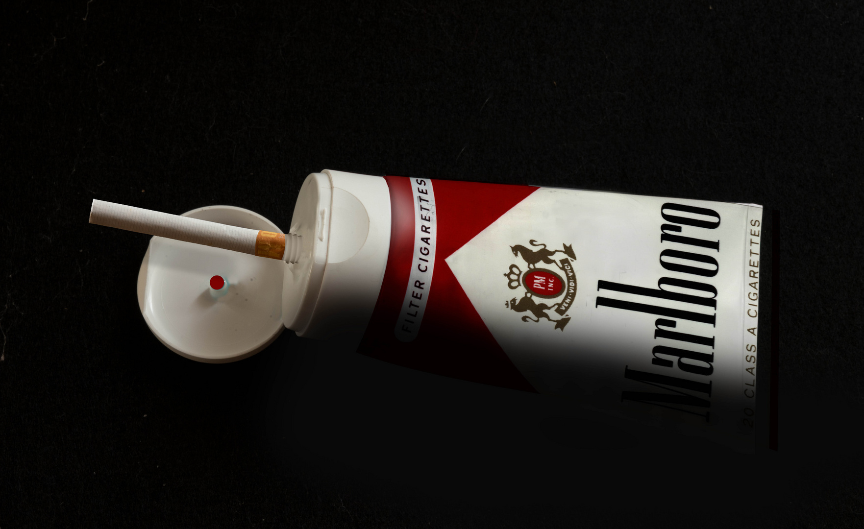 marlboro Foto & Bild fotomontage, surreal, fun Bilder auf