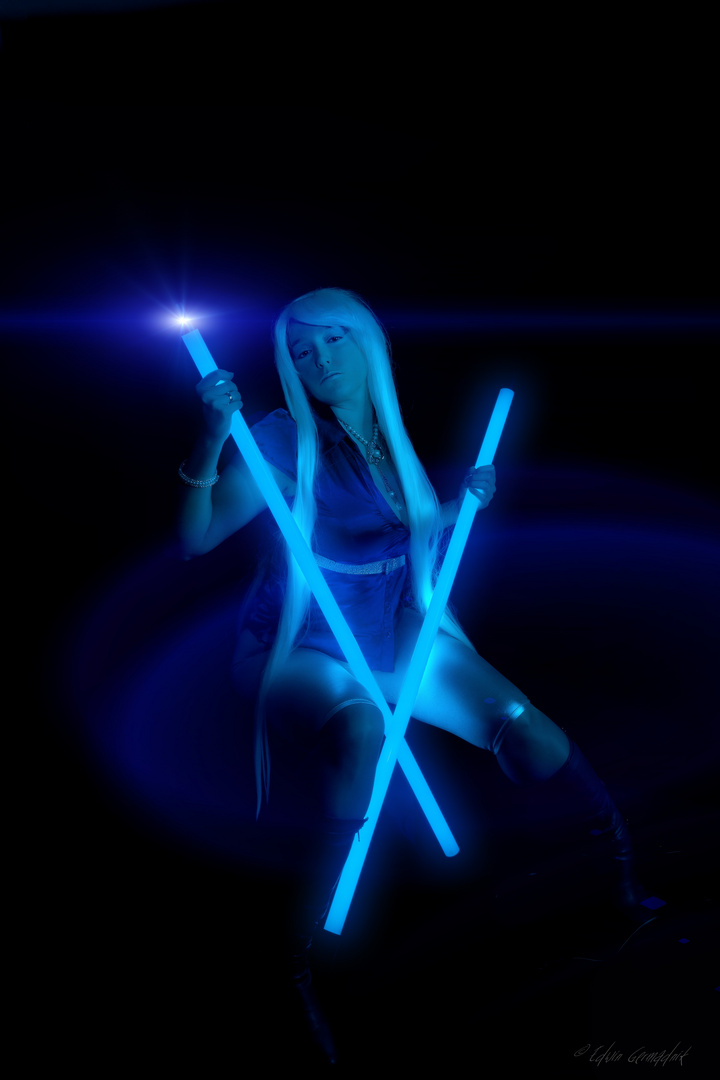 Marlene - Blue Light 02