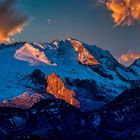 Marmolada (Dolomiten) bei Sonnenaufgang