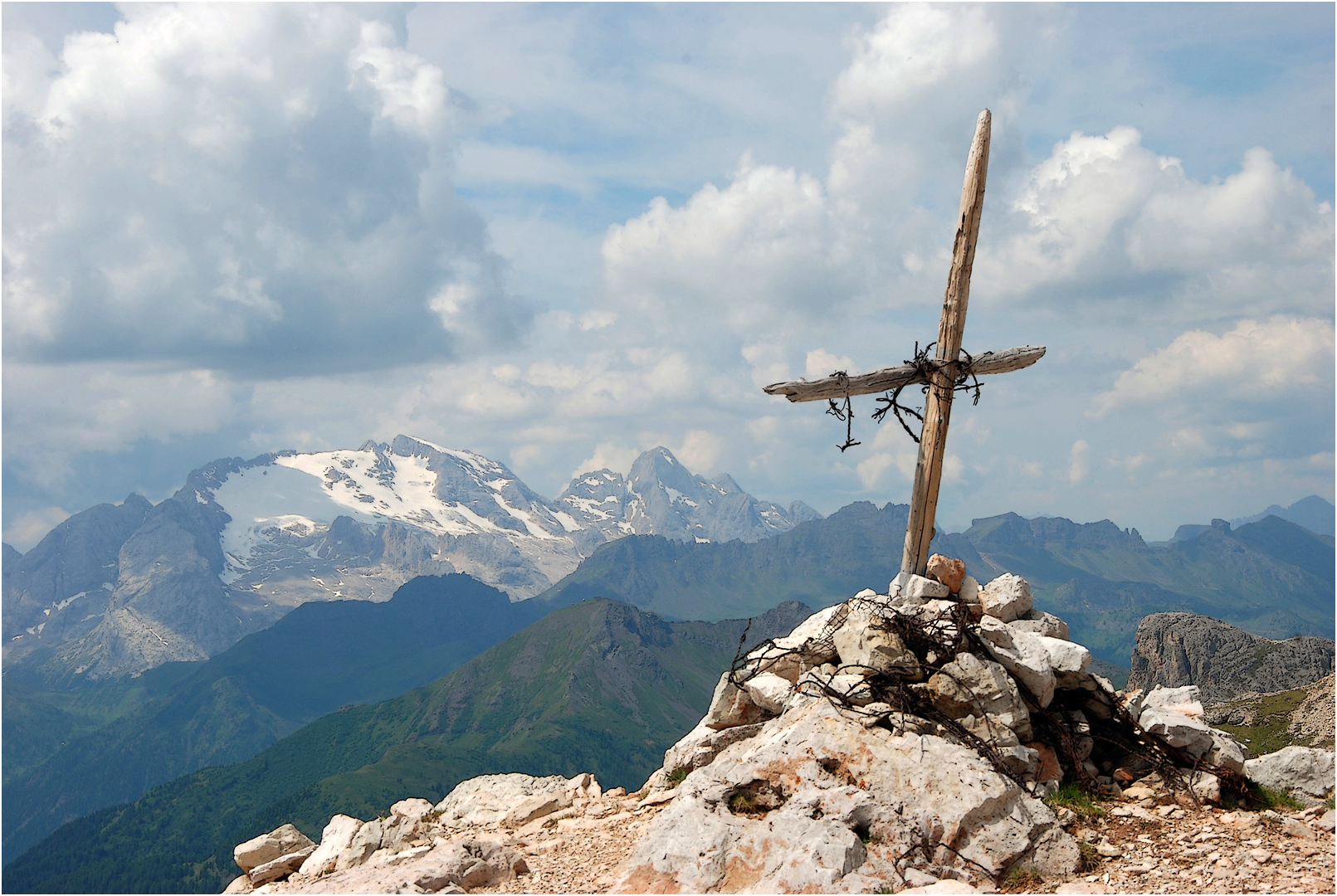 Marmolata und Vernel vom Col dei Bos 2559 m