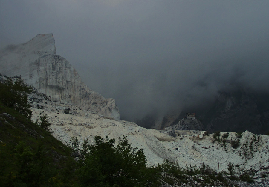 Marmorberge von Carrara