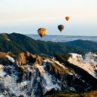 Marmorbrüche Carara in der Abendsonne (Italien)