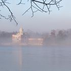 Marmorpalais im Morgennebel