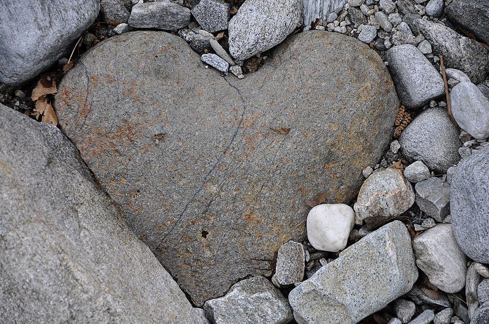 Marmorstein und Eisen bricht, aber unsere Liebe nicht Foto & Bild