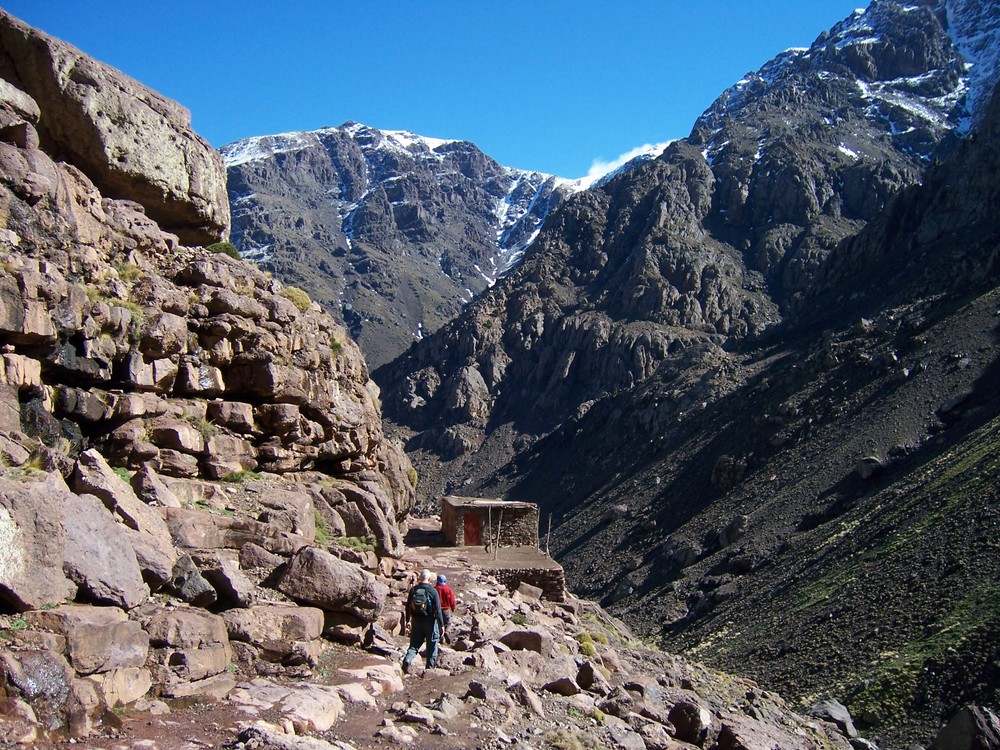 Marokko, Atlasgebirge, Weg vom Jebel Toubkal ( 4.167 m ...