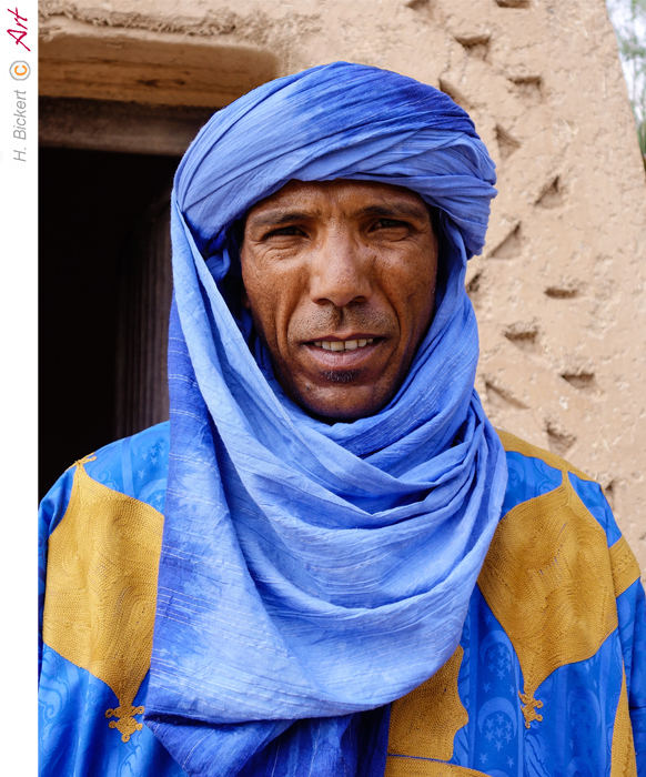 Marokko Berber in traditioneller Kleidung 07