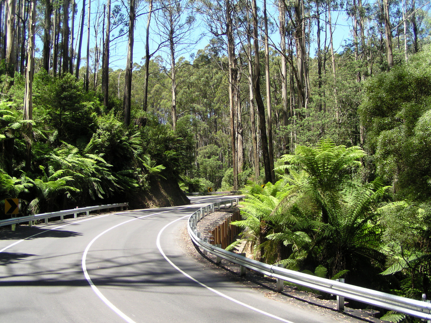 Maroondah hgwy in de nahe von Healesville