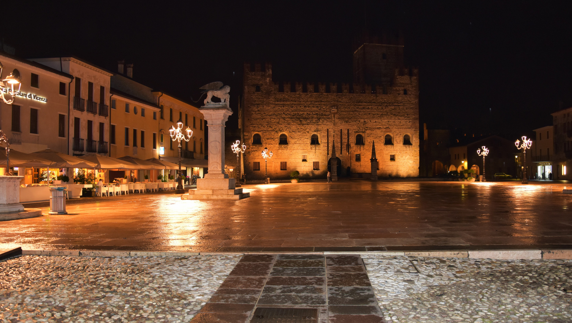 Marostica Marktplatz bei Nacht