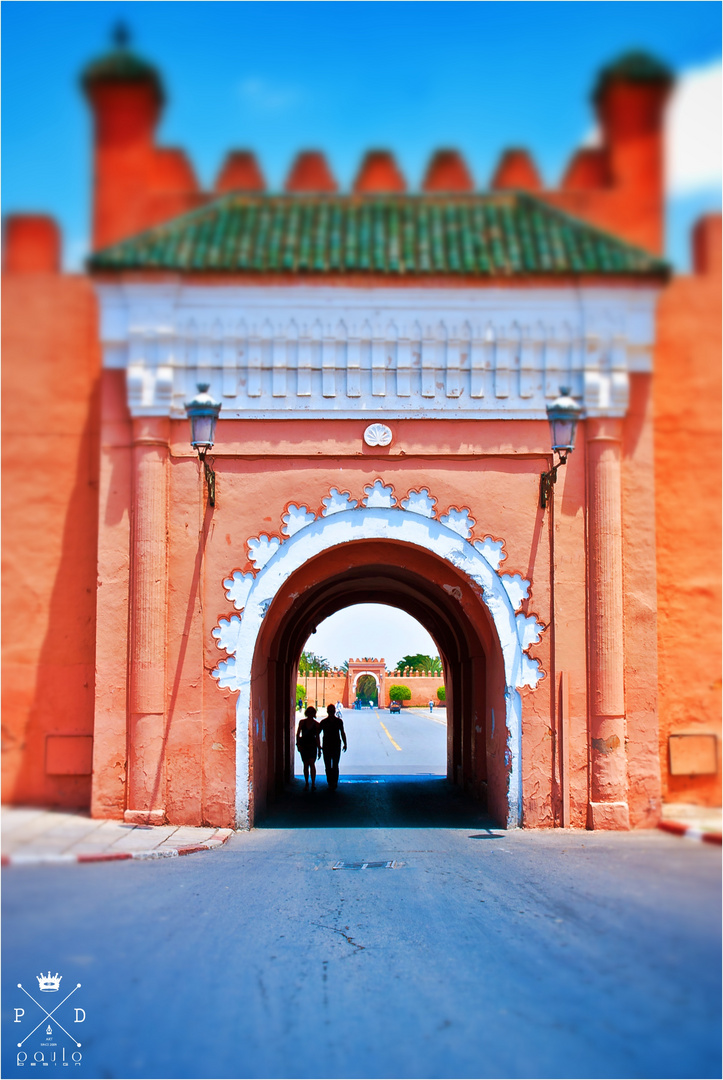 Marrakech, Rue Bab El Arhdar Palais Royale