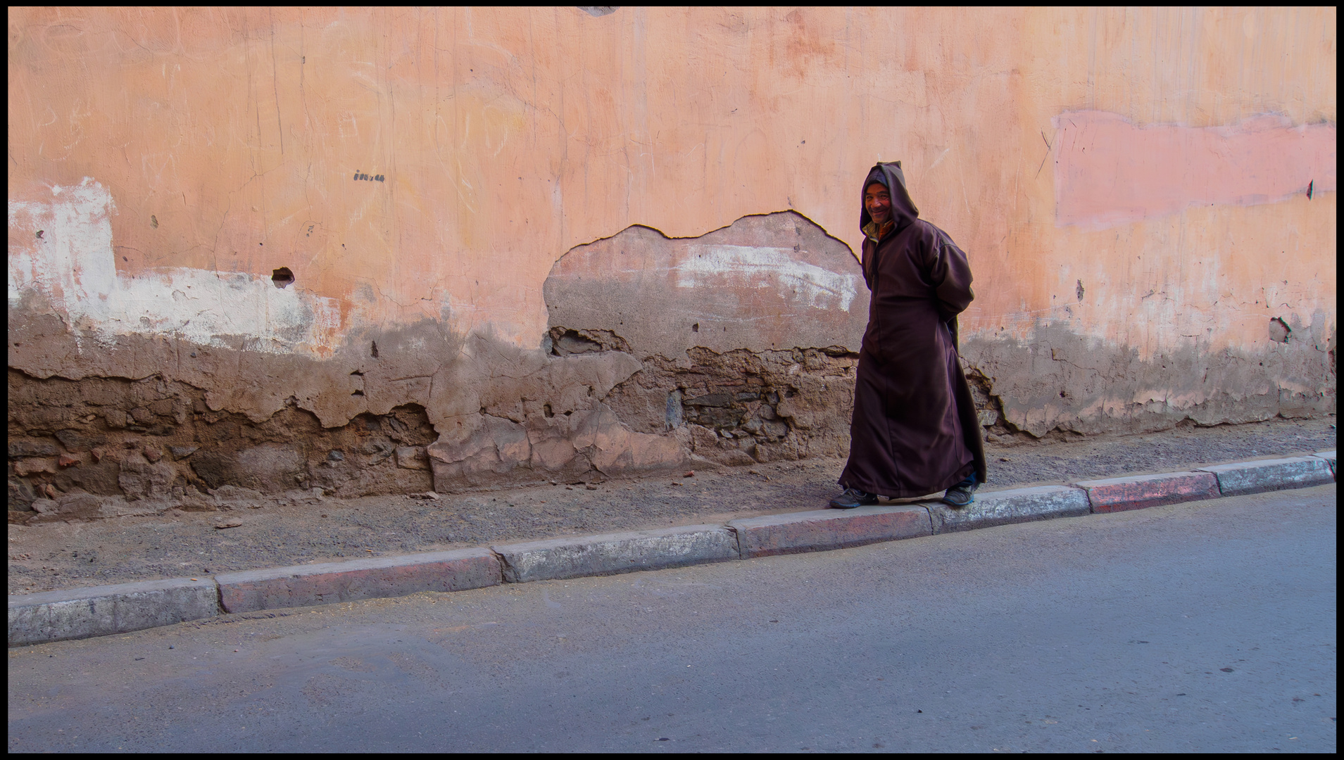 Marrakesch 2015, Freundlicher Mann in traditioneller Kleidung