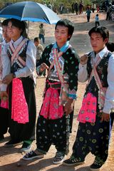 Marriage able Hmong boys wait for potential girls