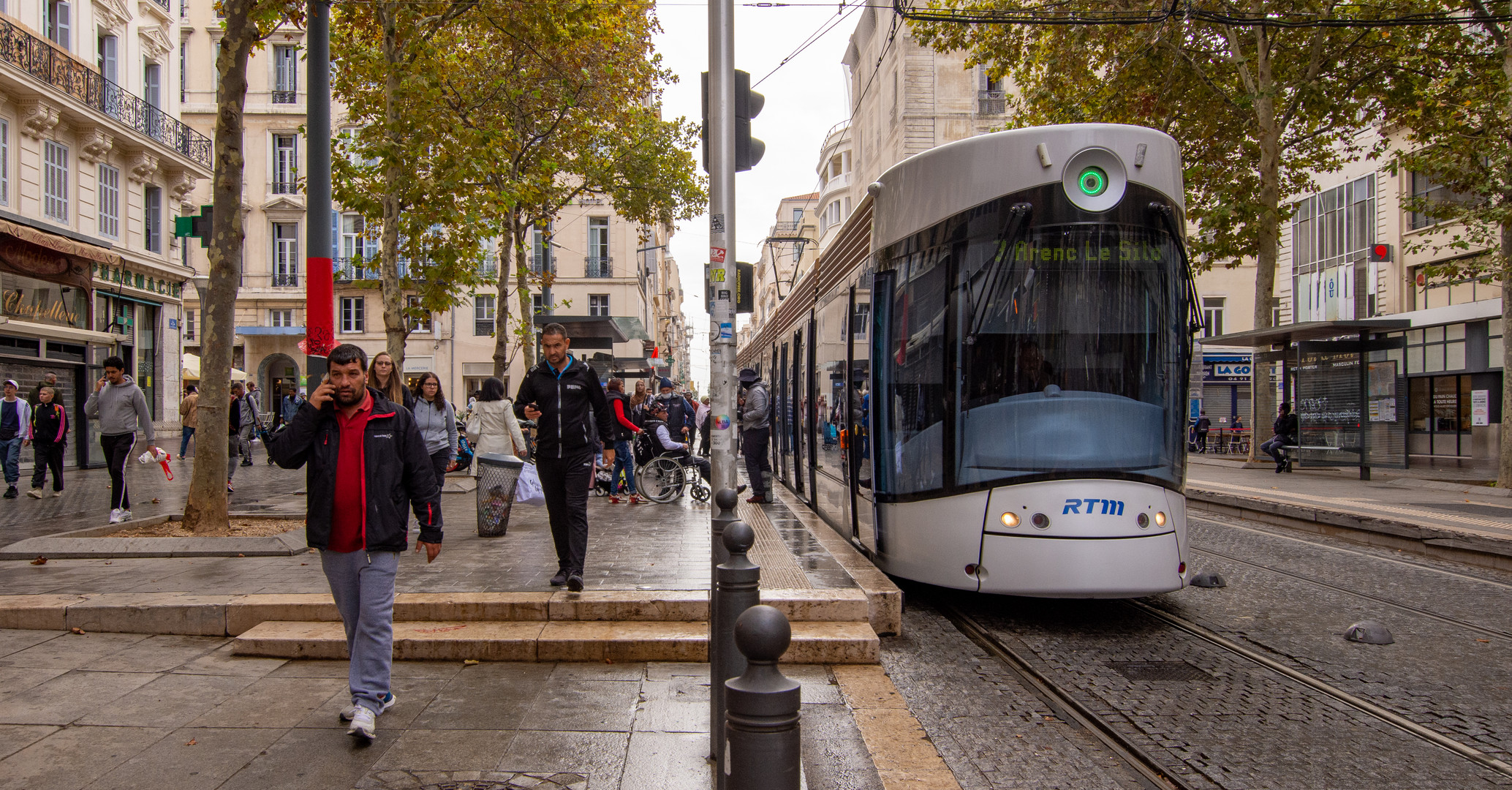 Marseille - Cours Saint Louis