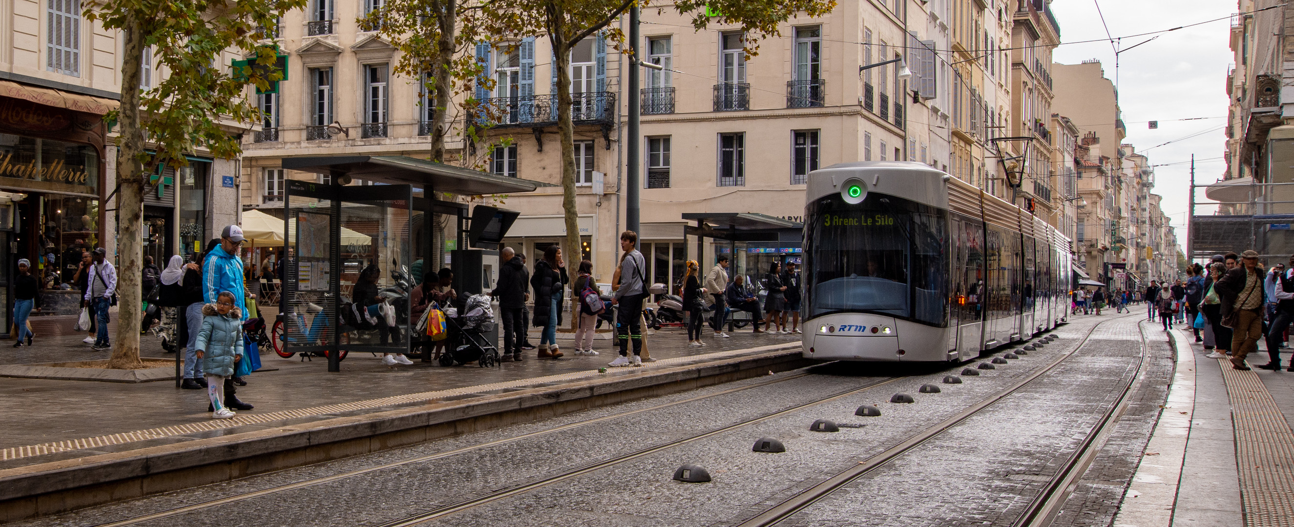 Marseille - Cours Saint Louis - Rue de Rome - 01