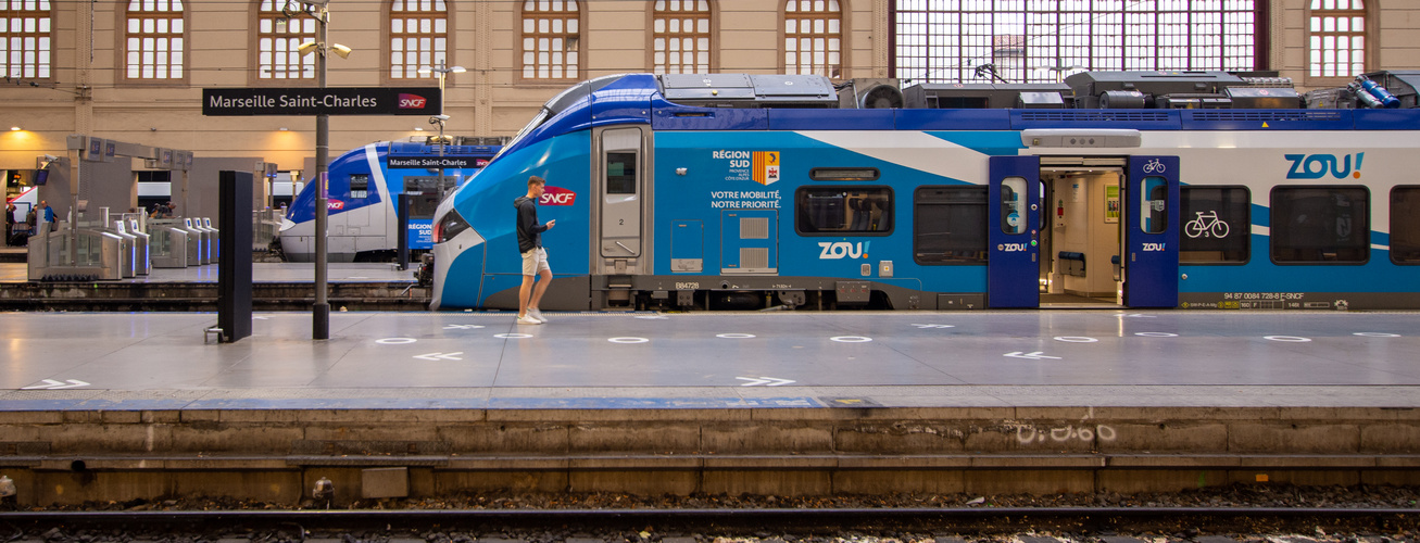 Marseille - Gare Saint Charles - 01
