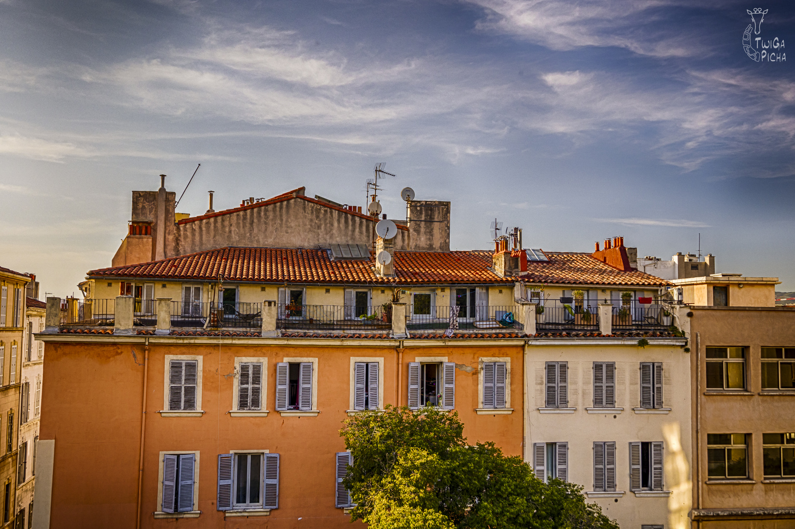 Marseille Impression - Wohnen unterm Himmel