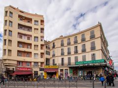 Marseille - Les Grands Carmes - Place Jules Guesde - 01