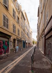 Marseille - Rue des Dominicaines