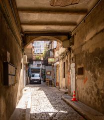 Marseille - Vieux Port - Rue Sainte - 01