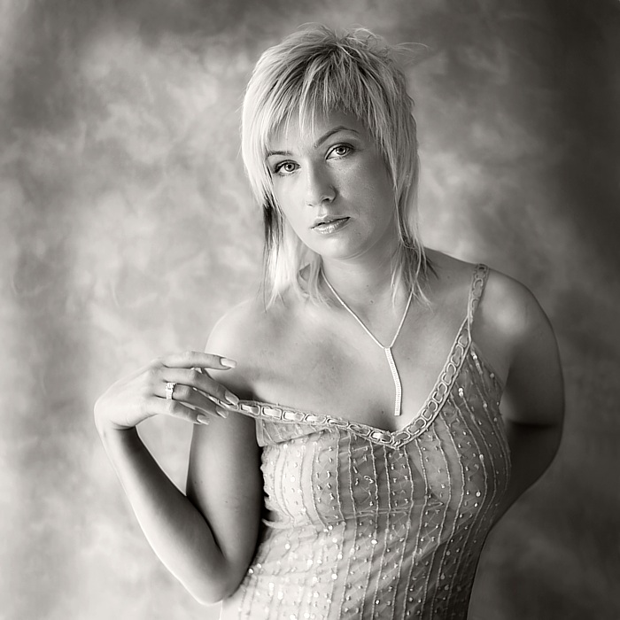 Marta Foto & Bild | portrait, portrait frauen, indoor Bilder auf ...