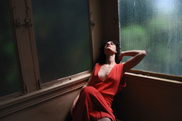 Marta e il suo vestito rosso