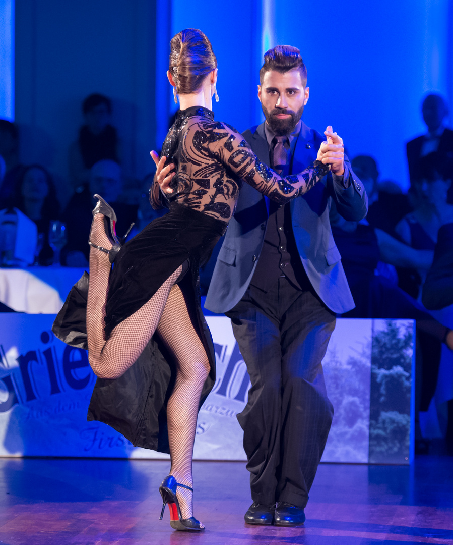 Martina Waldmann&Jose Fernandez beim Tango Argentino