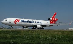 Martinair MD11 - PH-MCW