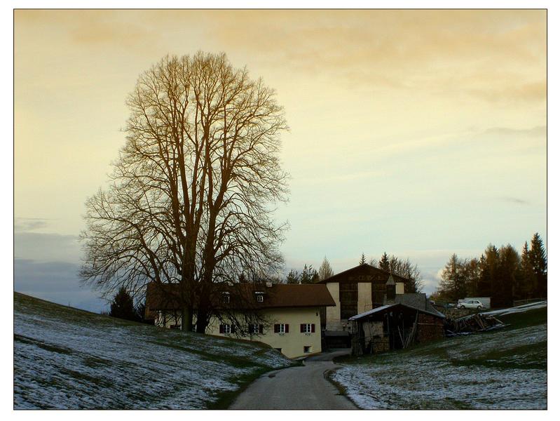 Martinas Hof (Sonnenuntergang)