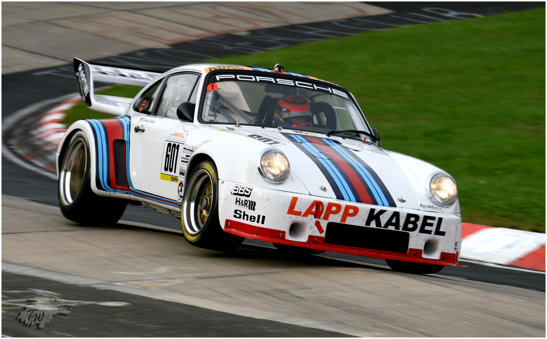 - Martini 911 -