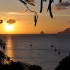 MARTINIQUE - COUCHER DE SOILEIL SUR LE ROCHER DU DIAMANT DEPUIS STE ANNE