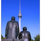 Marx, Engels und der Turm