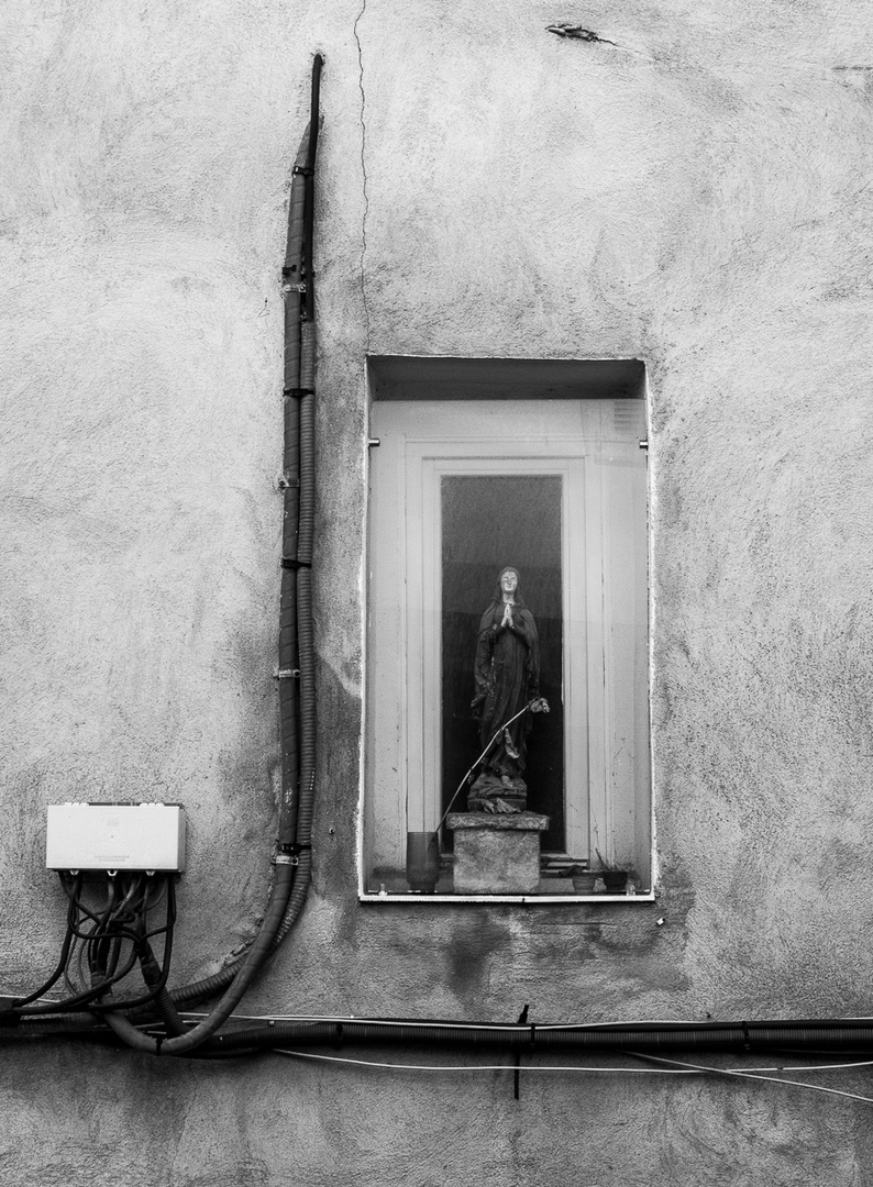 Mary on the window shelf