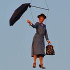 Mary Poppins im Anflug