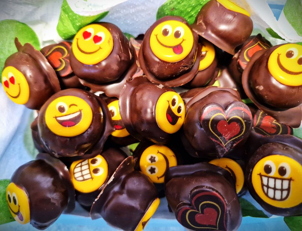 Marzipan-Rum-Pralinen. Foto &amp; Bild | stillleben, food-fotografie ...
