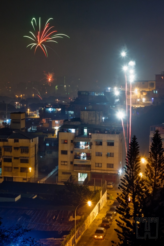 MAS DE AÑO NUEVO