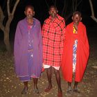 Masai in ihrer stammesüblichen Tracht