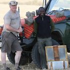 Masai Mara 2016 - Clemens und unser Guide Amstrong beim Frühtück