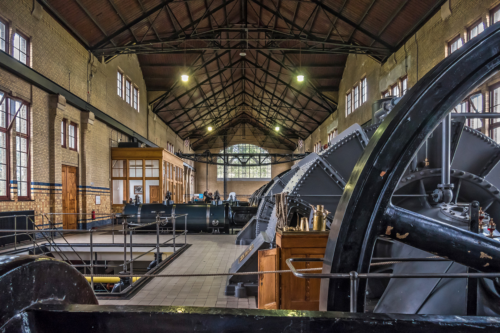 Maschinenhalle im Woudagemaal