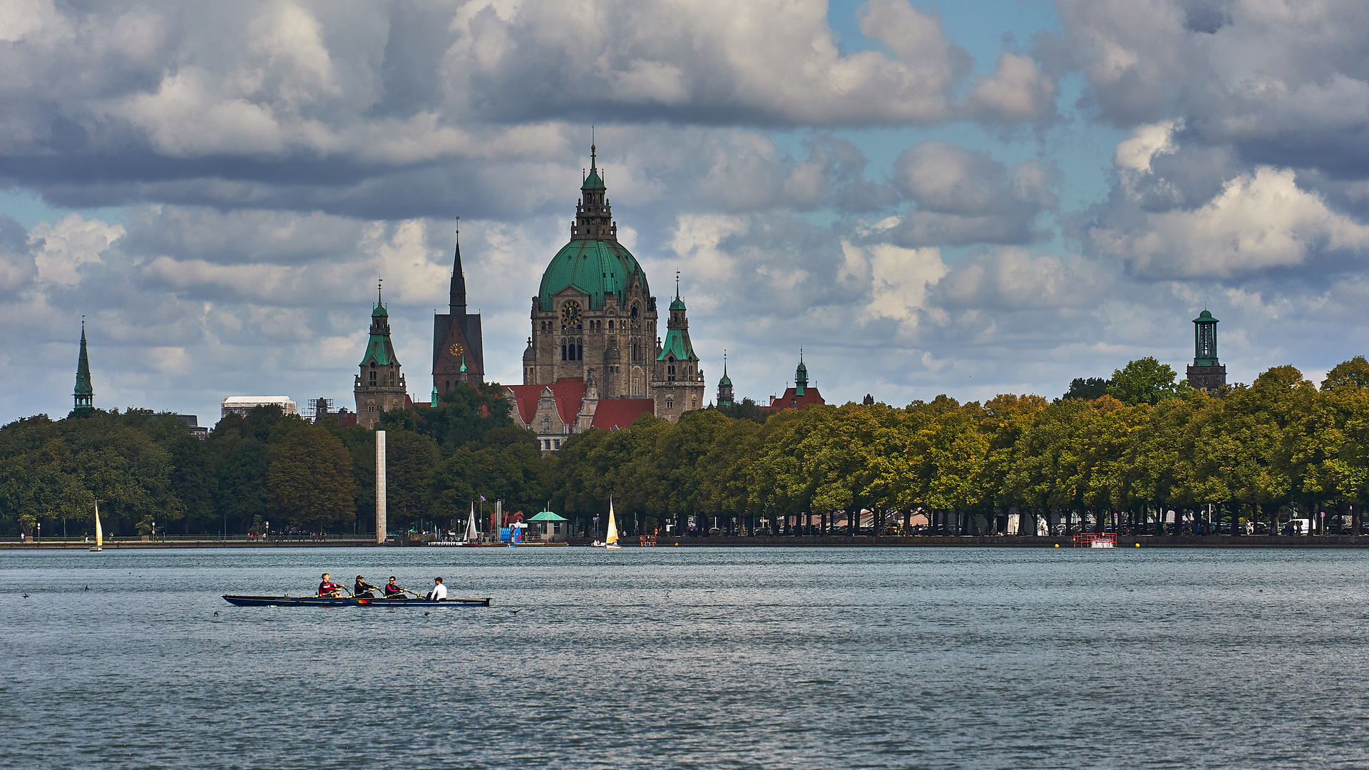 Maschsee - Blick auf das Rathaus