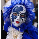 Maske blau