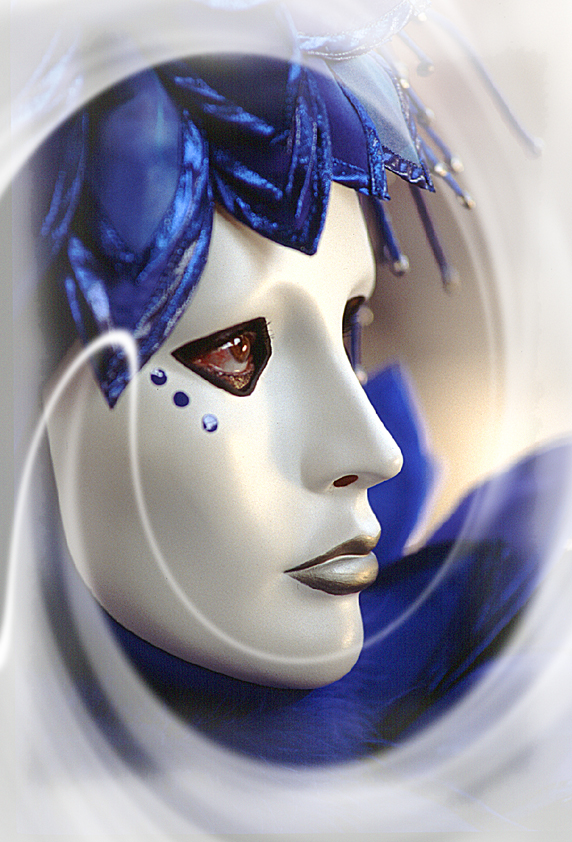 Maske in Blau