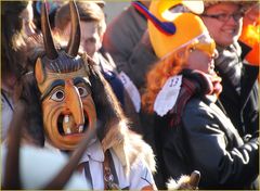 MASKE street Fasching NARREN